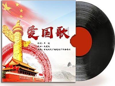 男女夫妻离婚后女方户口还在男方那边吗！亨受安置待遇吗？